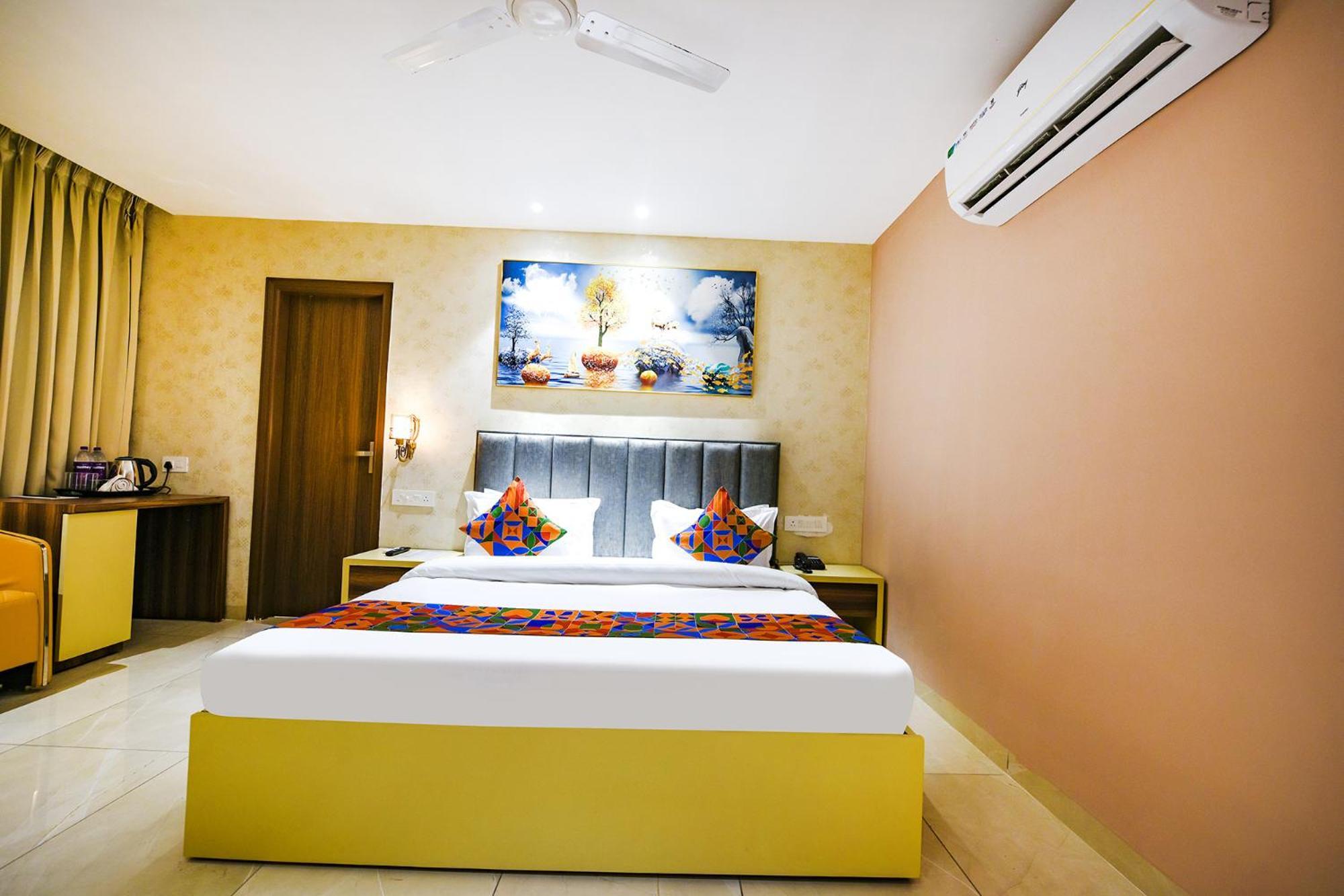Fabhotel Supreme Suites Лудхиана Экстерьер фото