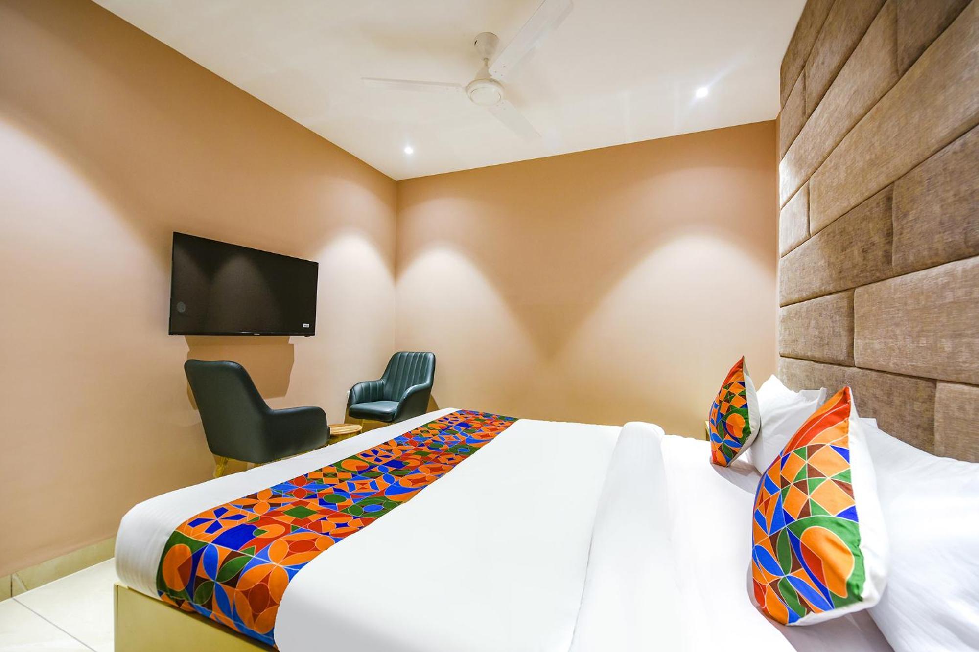 Fabhotel Supreme Suites Лудхиана Экстерьер фото