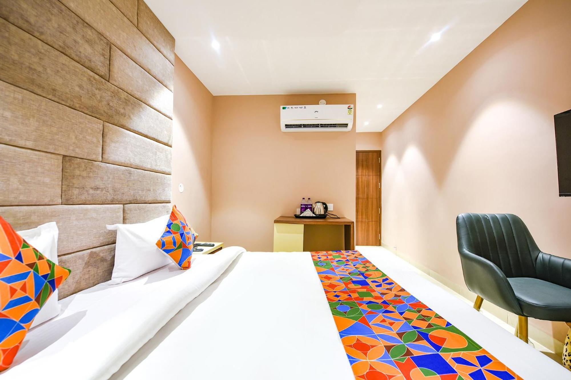 Fabhotel Supreme Suites Лудхиана Экстерьер фото