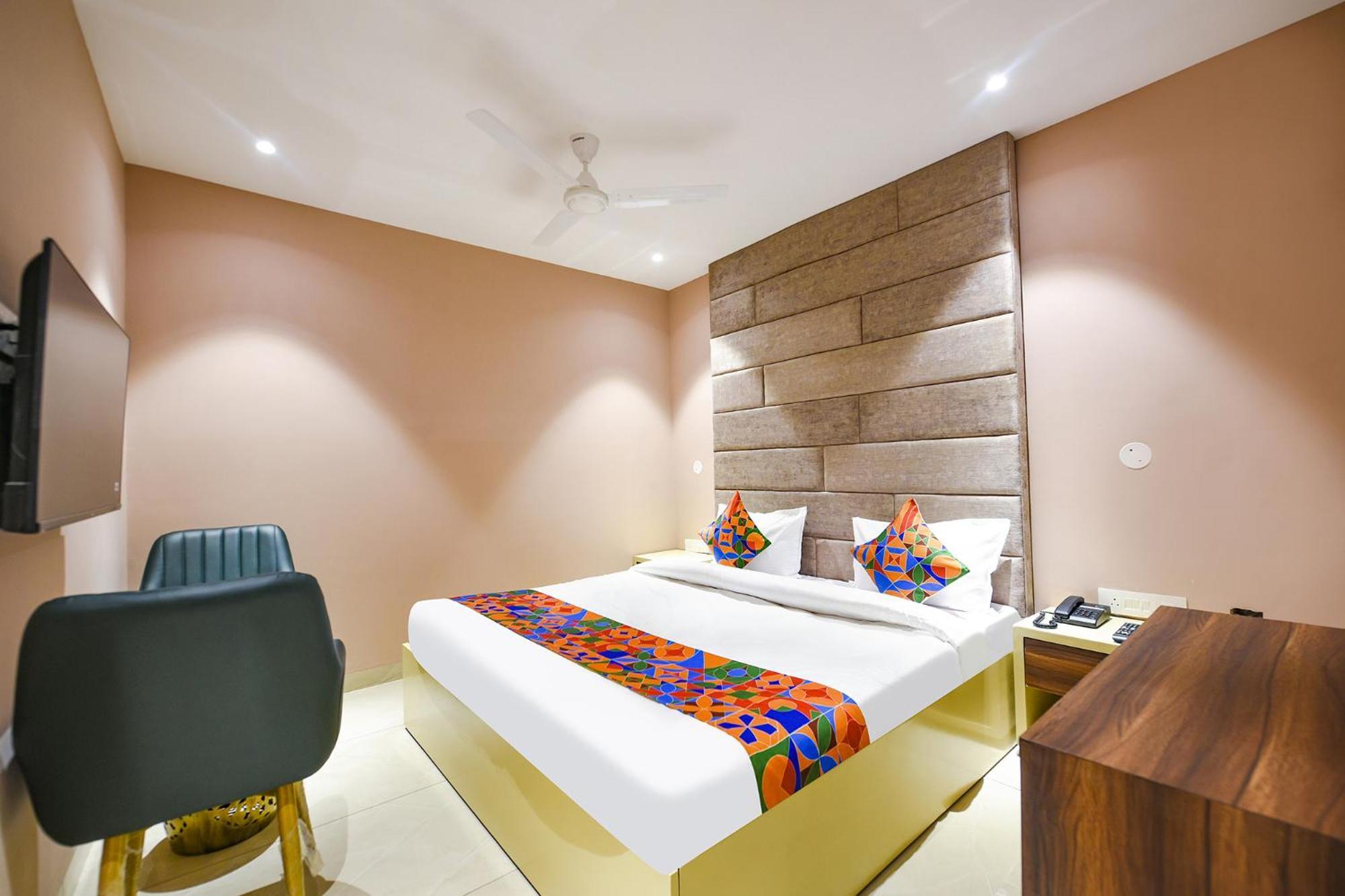 Fabhotel Supreme Suites Лудхиана Экстерьер фото